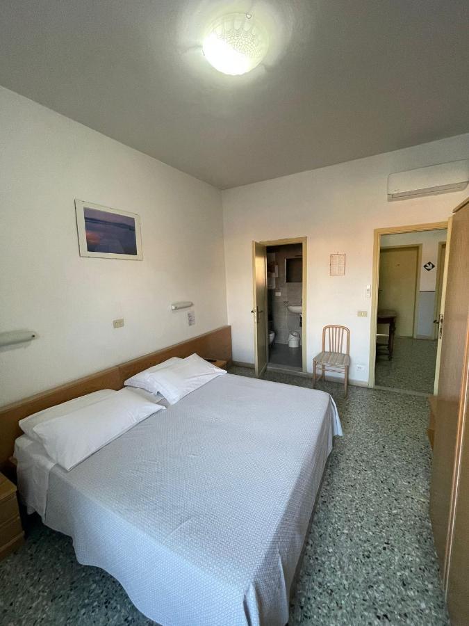 Hotel Valdinievole Lido di Camaiore Dış mekan fotoğraf
