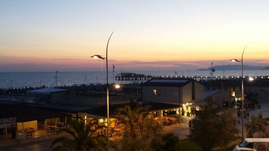 Hotel Valdinievole Lido di Camaiore Dış mekan fotoğraf