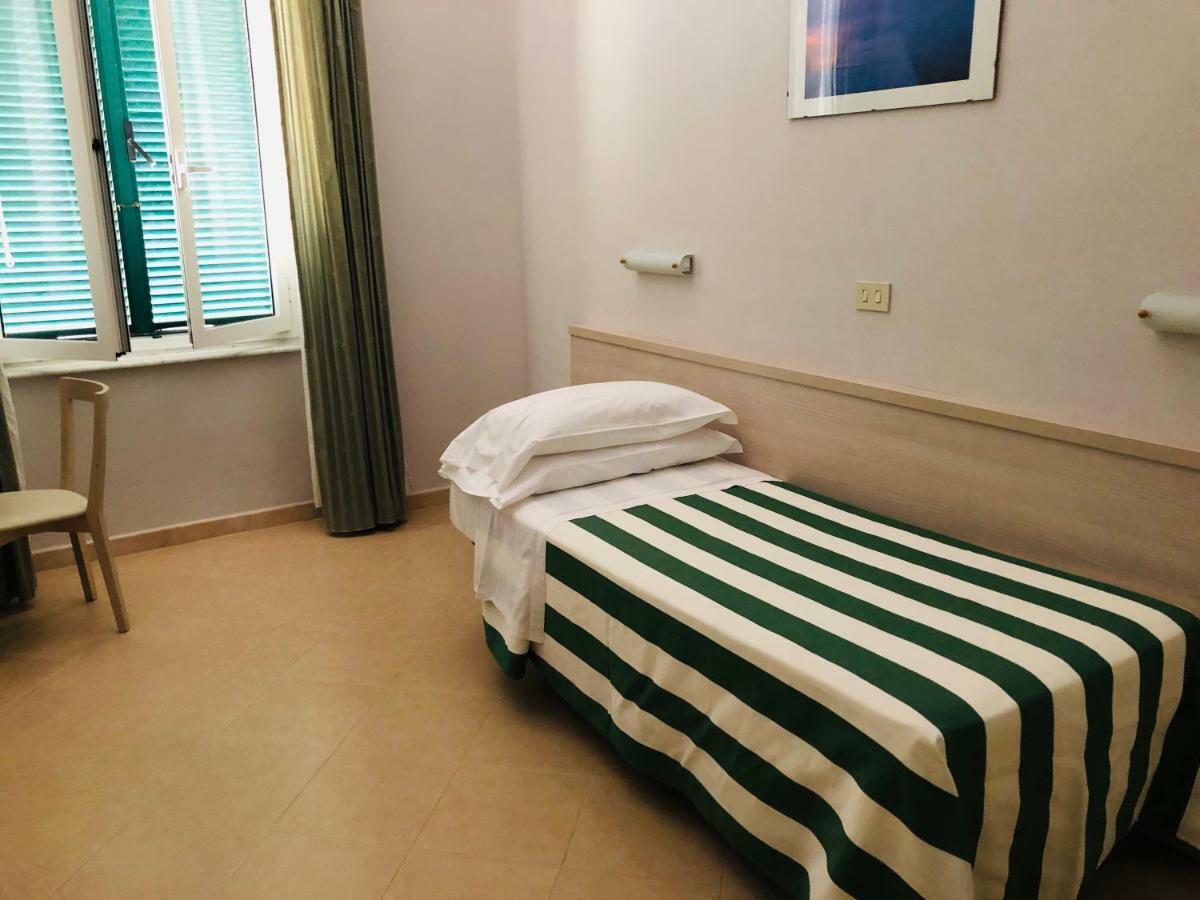 Hotel Valdinievole Lido di Camaiore Dış mekan fotoğraf